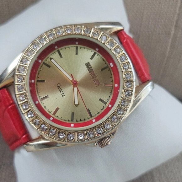 Croton Manhattan Women Wristwatch Red Leather Strap Analog Watch Holidays - Picture 4 of 13